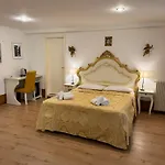 Casa de hóspedes Ca' De Le Capuzine