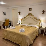 Casa de hóspedes Ca' De Le Capuzine *