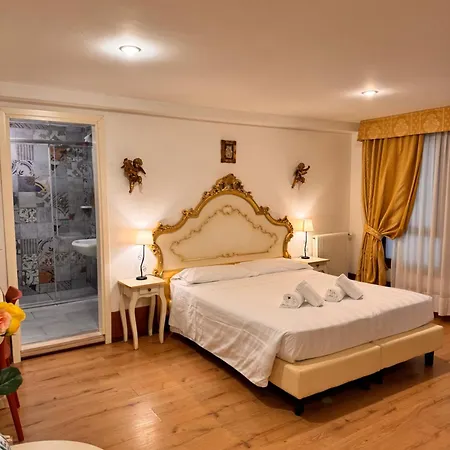 Ca' De Le Capuzine Guest house *